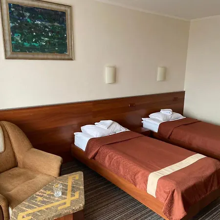 Intourist-zakarpattia 3*