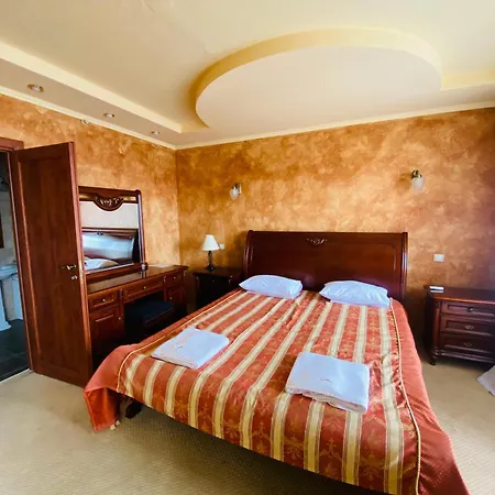Hotel Intourist-zakarpattia