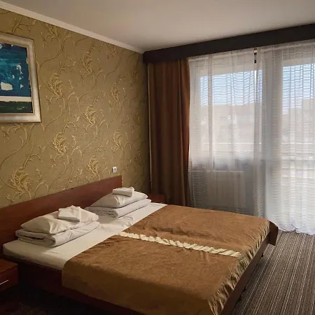 Intourist-zakarpattia Ξενοδοχείο 3*